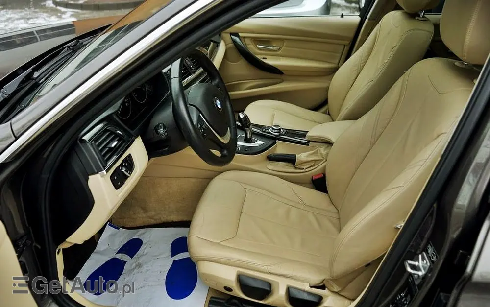 BMW Seria 3 320d xDrive