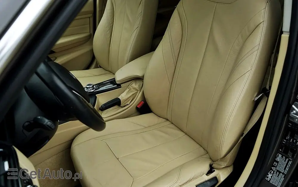 BMW Seria 3 320d xDrive