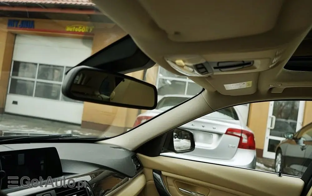 BMW Seria 3 320d xDrive