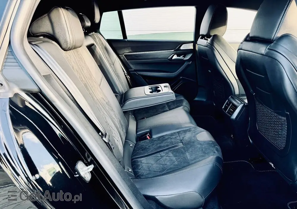 PEUGEOT 508 BlueHDi 130 EAT8 GT