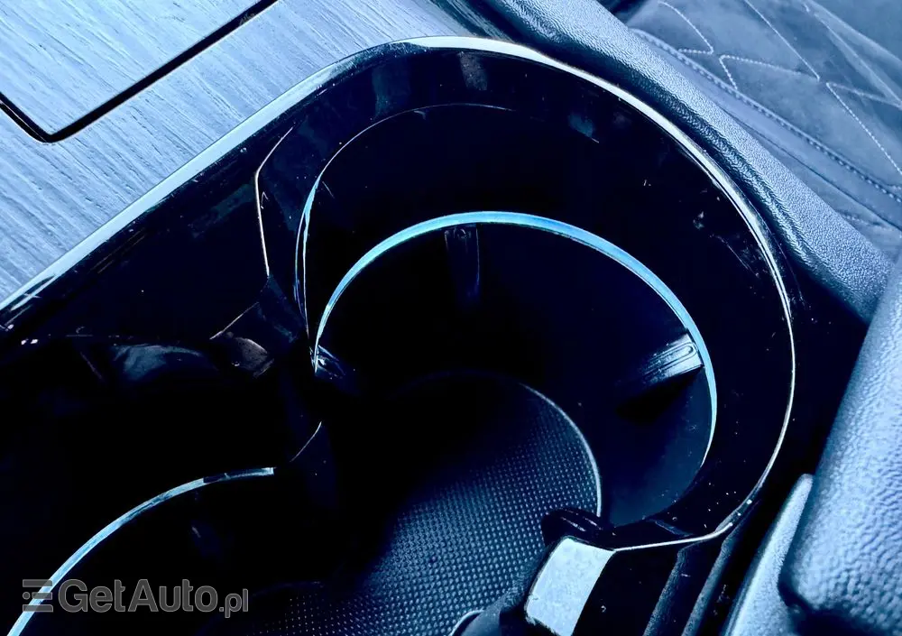 PEUGEOT 508 BlueHDi 130 EAT8 GT