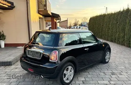 MINI One 
