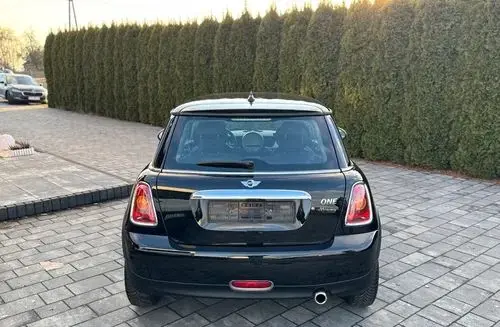 MINI One 