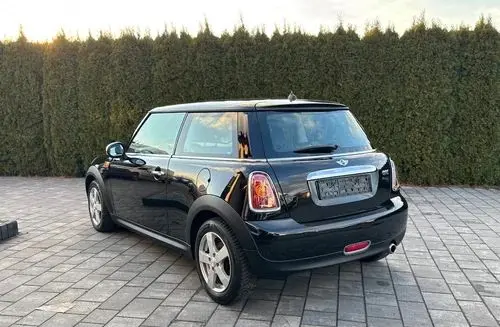 MINI One 