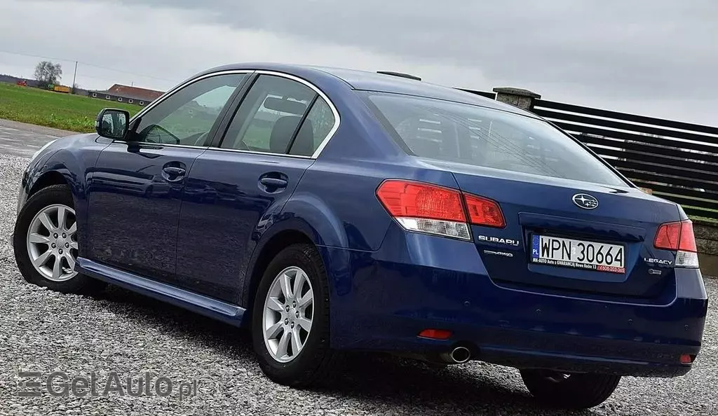 SUBARU Legacy 