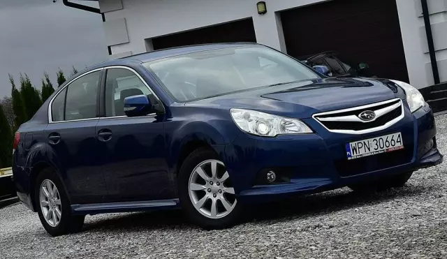 SUBARU Legacy 