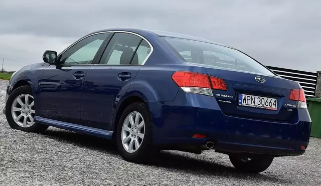 SUBARU Legacy 
