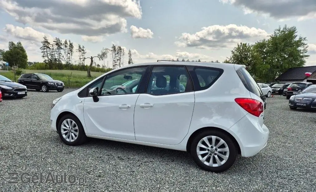 OPEL Meriva 