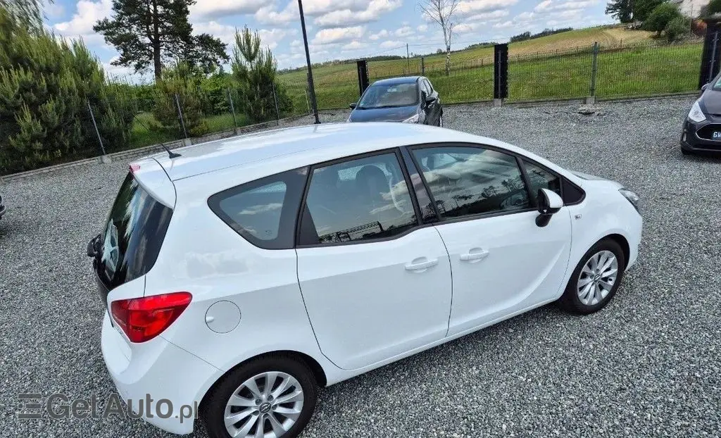 OPEL Meriva 