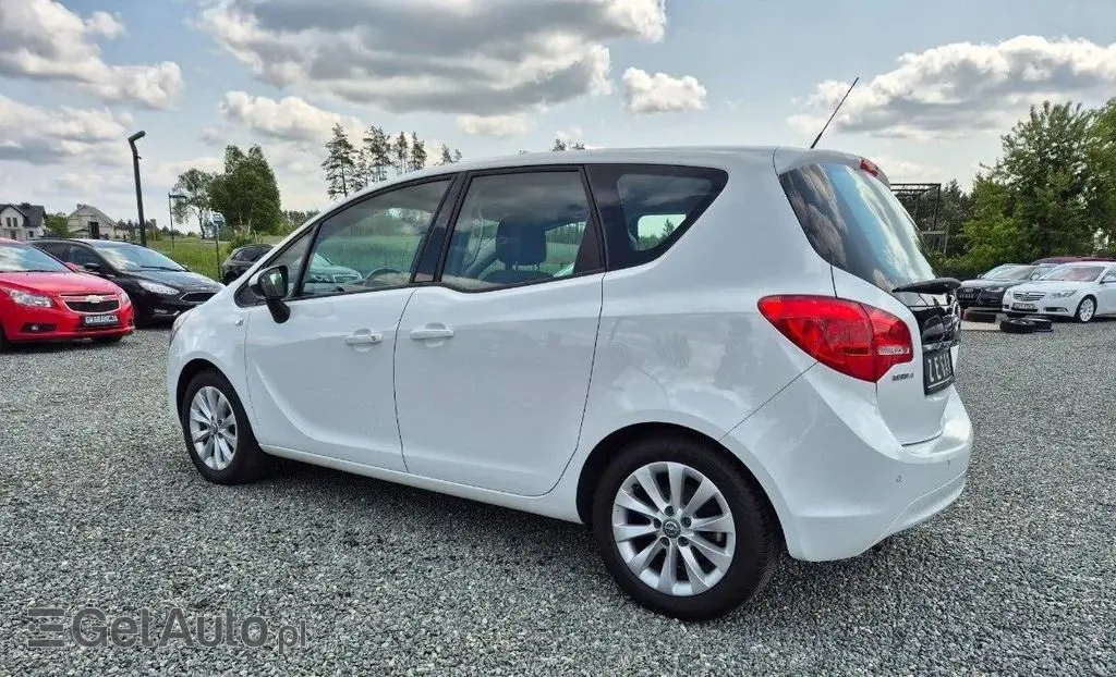 OPEL Meriva 