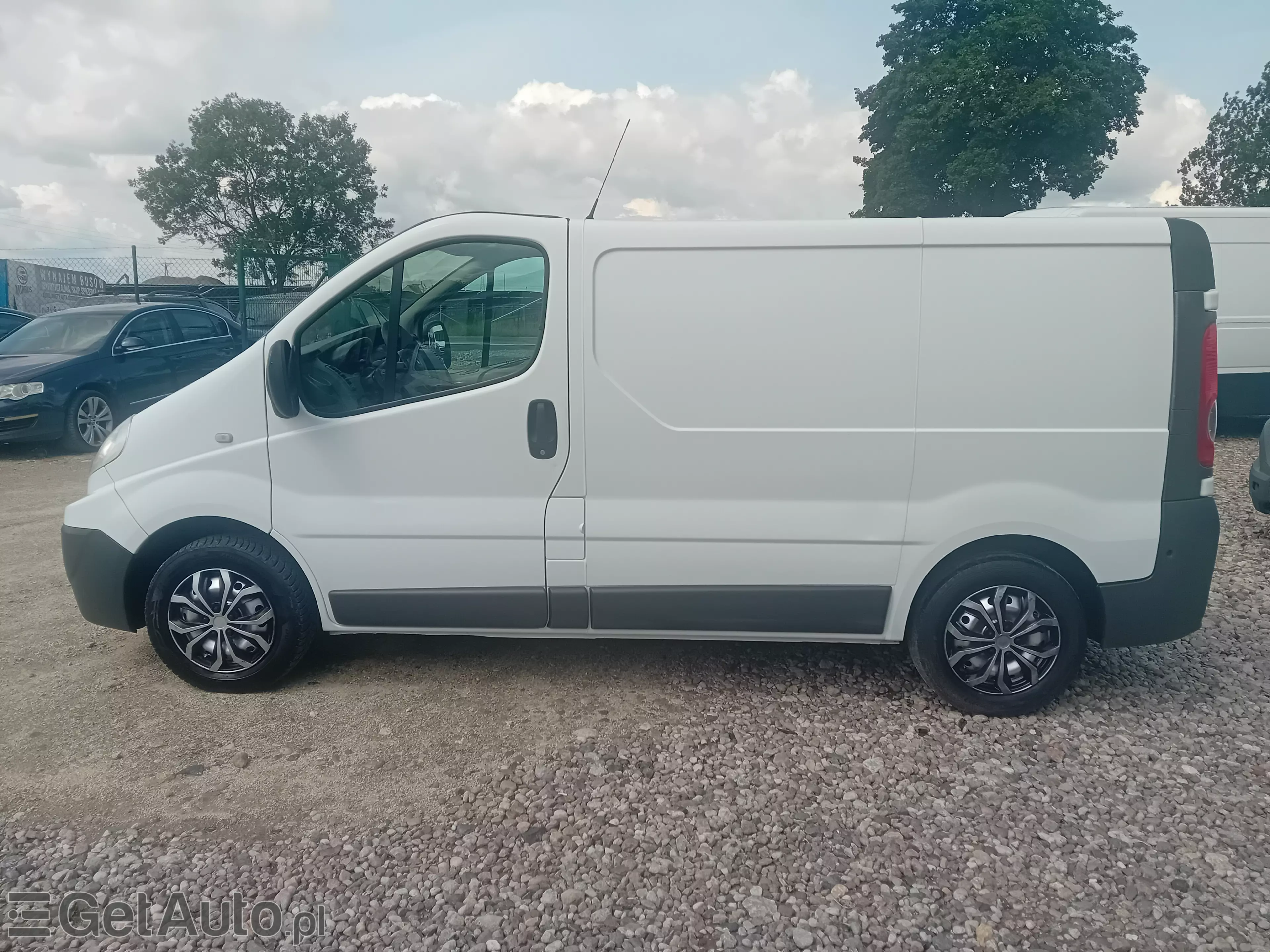 RENAULT Trafic 