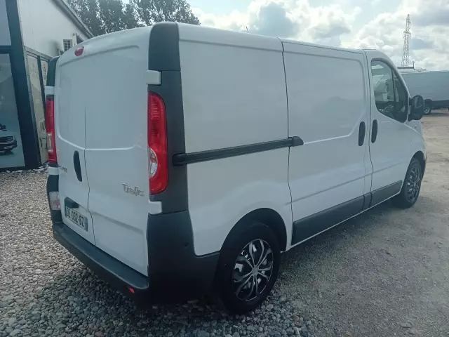 RENAULT Trafic 