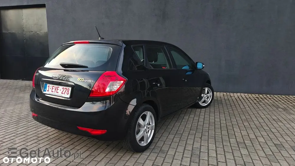 KIA Ceed 1.6 Crdi M
