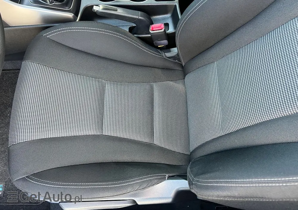 HYUNDAI I30 1.4 CRDi Comfort