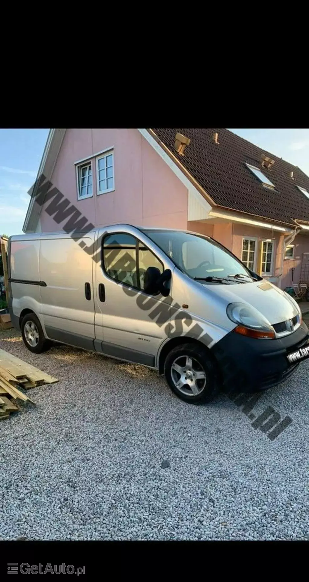 RENAULT Trafic 