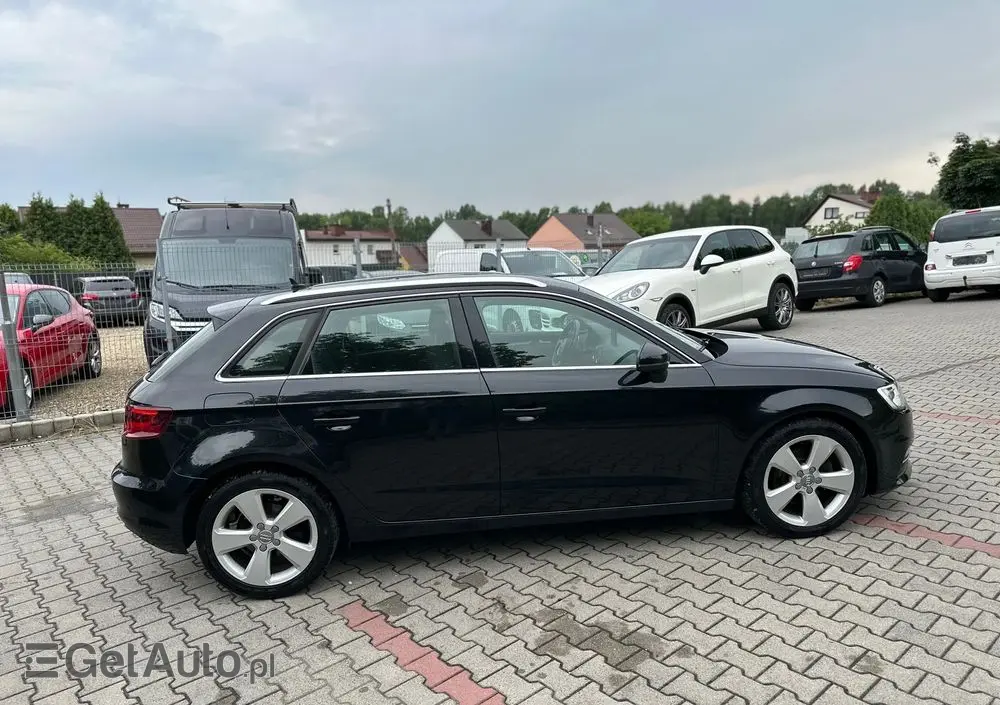 AUDI A3 