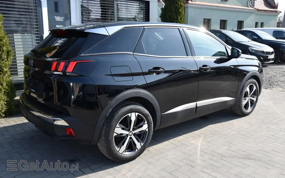 PEUGEOT 3008 BlueHDi 130 Stop & Start EAT8 Allure Pack