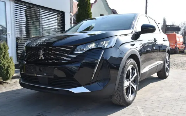 PEUGEOT 3008 BlueHDi 130 Stop & Start EAT8 Allure Pack