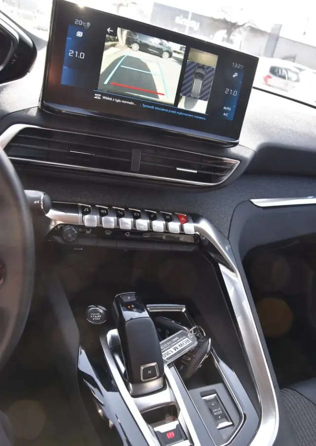 PEUGEOT 3008 BlueHDi 130 Stop & Start EAT8 Allure Pack