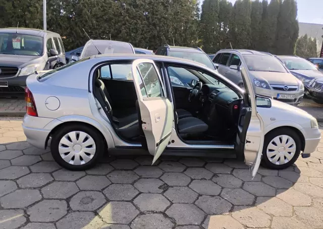 OPEL Astra 1.6