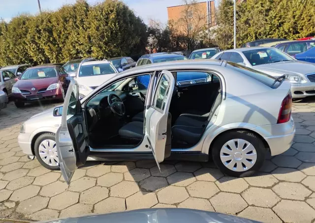 OPEL Astra 1.6