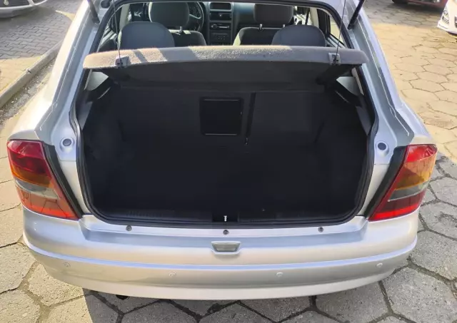 OPEL Astra 1.6
