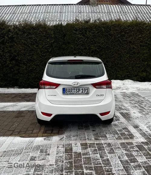 HYUNDAI Ix20 
