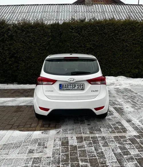 HYUNDAI Ix20 