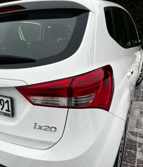 HYUNDAI Ix20 