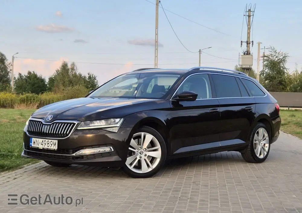 SKODA Superb 2.0 TSI 4x4 Style DSG