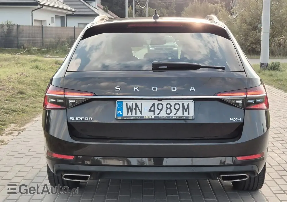 SKODA Superb 2.0 TSI 4x4 Style DSG