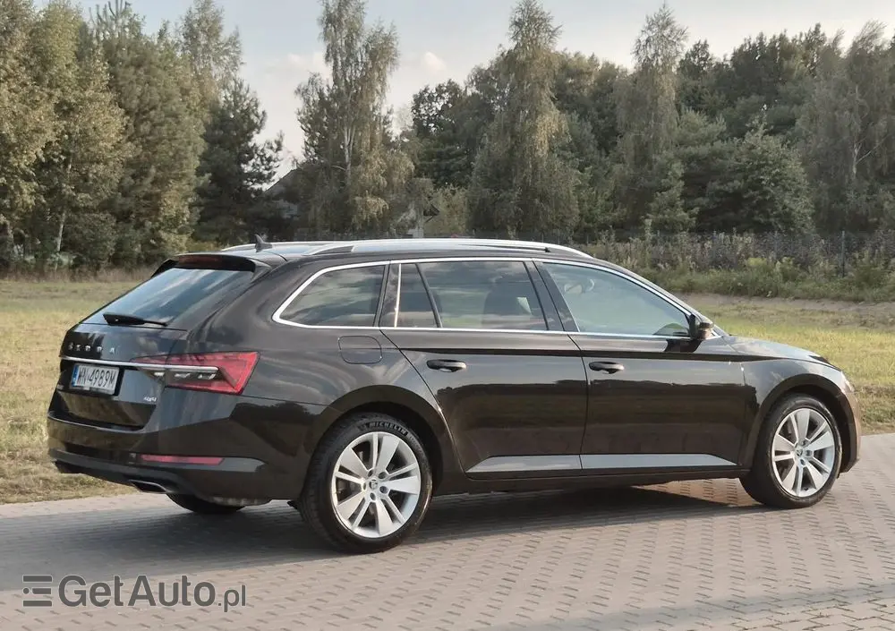 SKODA Superb 2.0 TSI 4x4 Style DSG