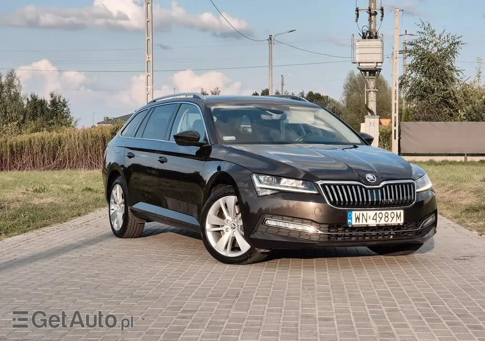 SKODA Superb 2.0 TSI 4x4 Style DSG