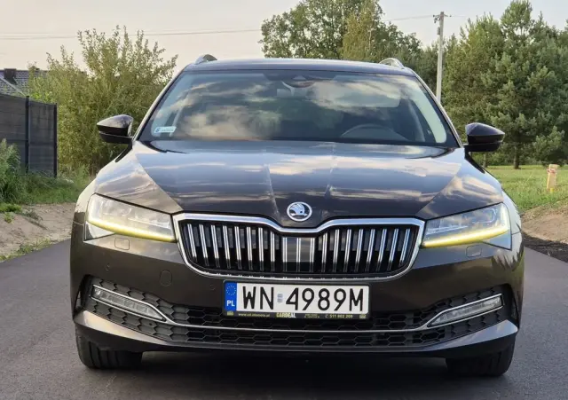 SKODA Superb 2.0 TSI 4x4 Style DSG