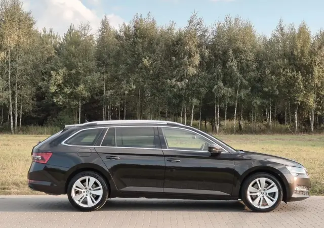 SKODA Superb 2.0 TSI 4x4 Style DSG