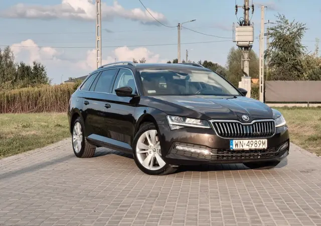 SKODA Superb 2.0 TSI 4x4 Style DSG