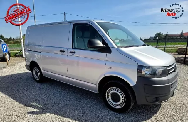 VOLKSWAGEN TRANSPORTER 