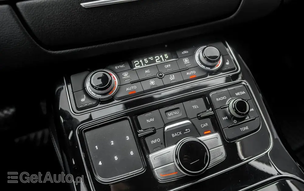 AUDI A8 3.0 TDI Quattro Progressive