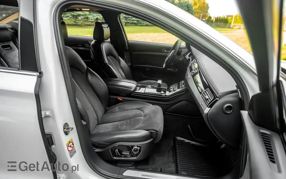 AUDI A8 3.0 TDI Quattro Progressive