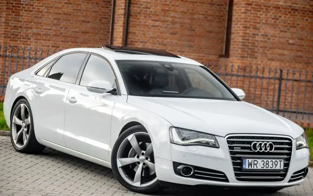 AUDI A8 3.0 TDI Quattro Progressive