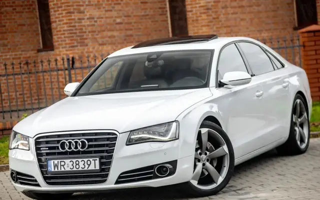 AUDI A8 3.0 TDI Quattro Progressive