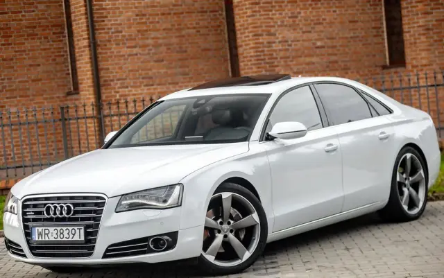 AUDI A8 3.0 TDI Quattro Progressive
