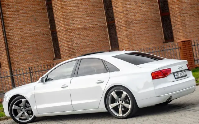 AUDI A8 3.0 TDI Quattro Progressive