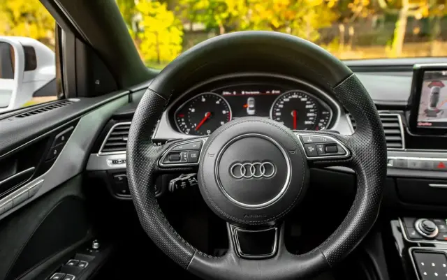 AUDI A8 3.0 TDI Quattro Progressive