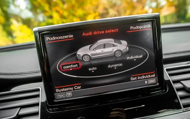 AUDI A8 3.0 TDI Quattro Progressive