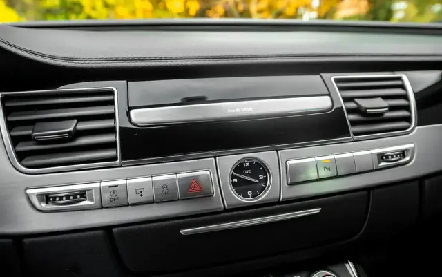 AUDI A8 3.0 TDI Quattro Progressive