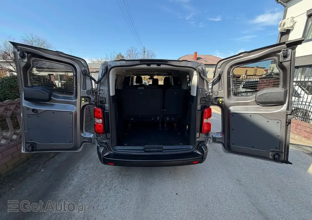 TOYOTA Proace Verso 