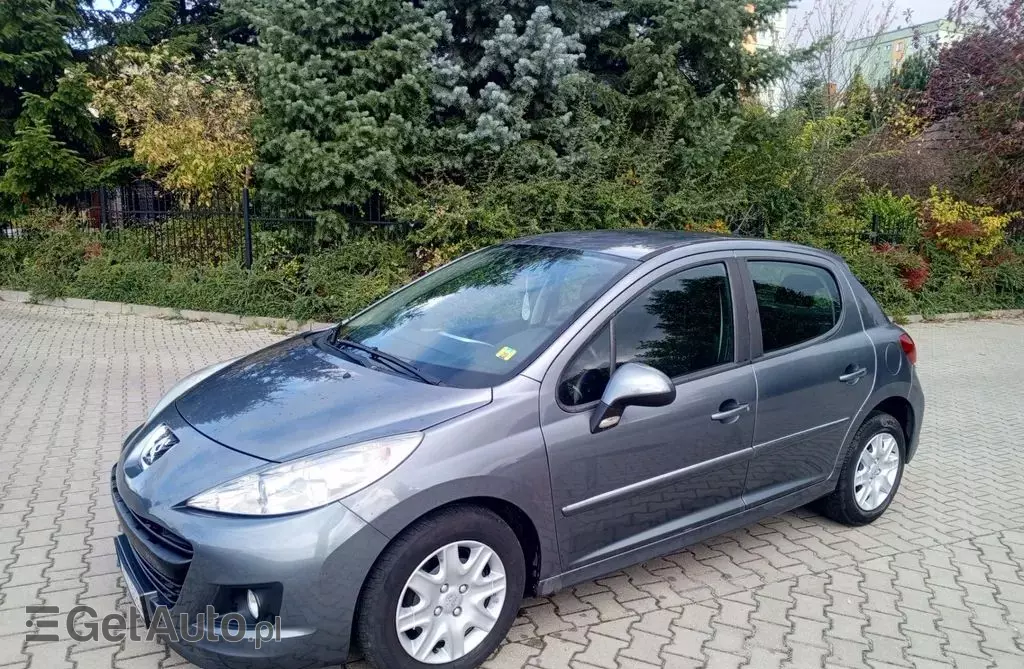 PEUGEOT 207 1.4 VTi (95 KM)