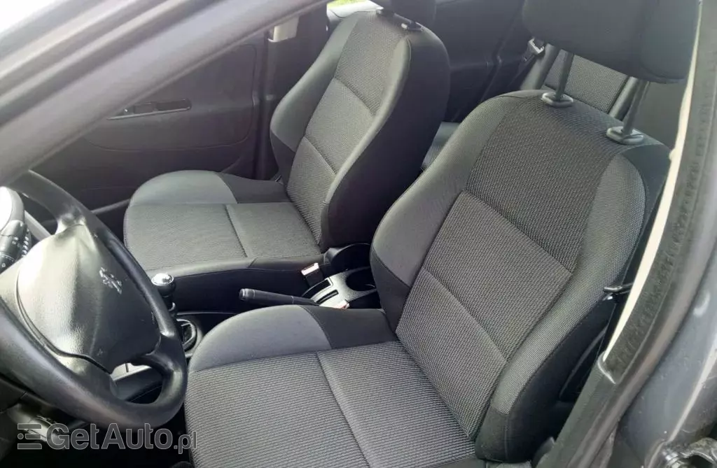 PEUGEOT 207 1.4 VTi (95 KM)