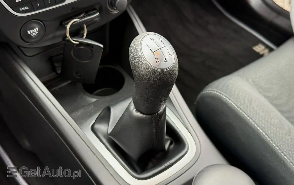 RENAULT Megane 1.6 16V 100 Expression